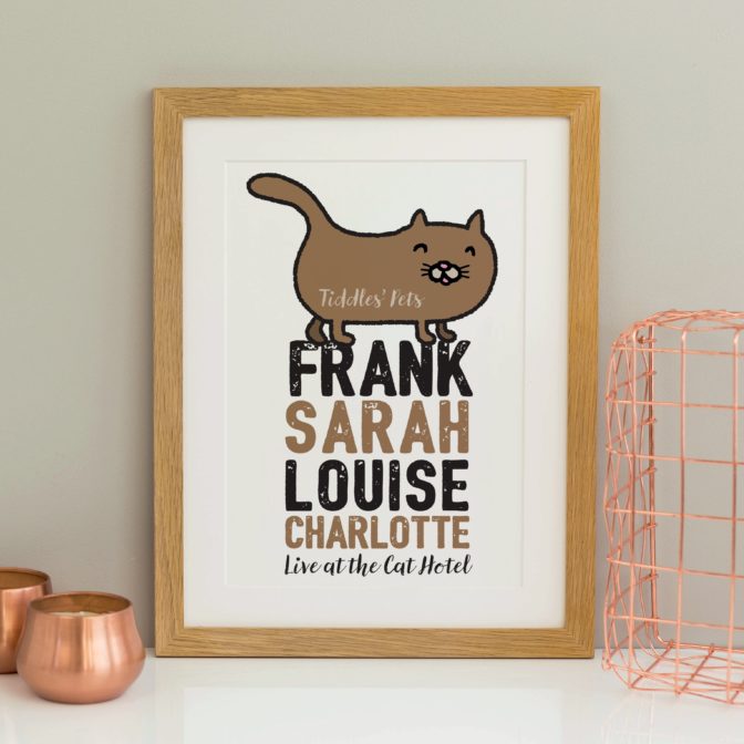 Cat Lovers Family Print Natural2
